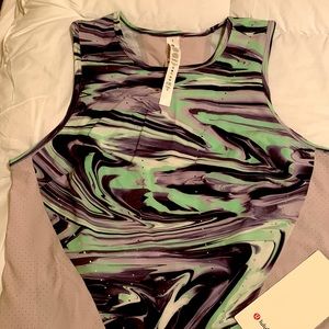 Lululemon Ventilated Running Tank Size 8 NWT